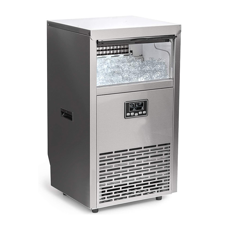 COMMERCIAL ICE MAKER